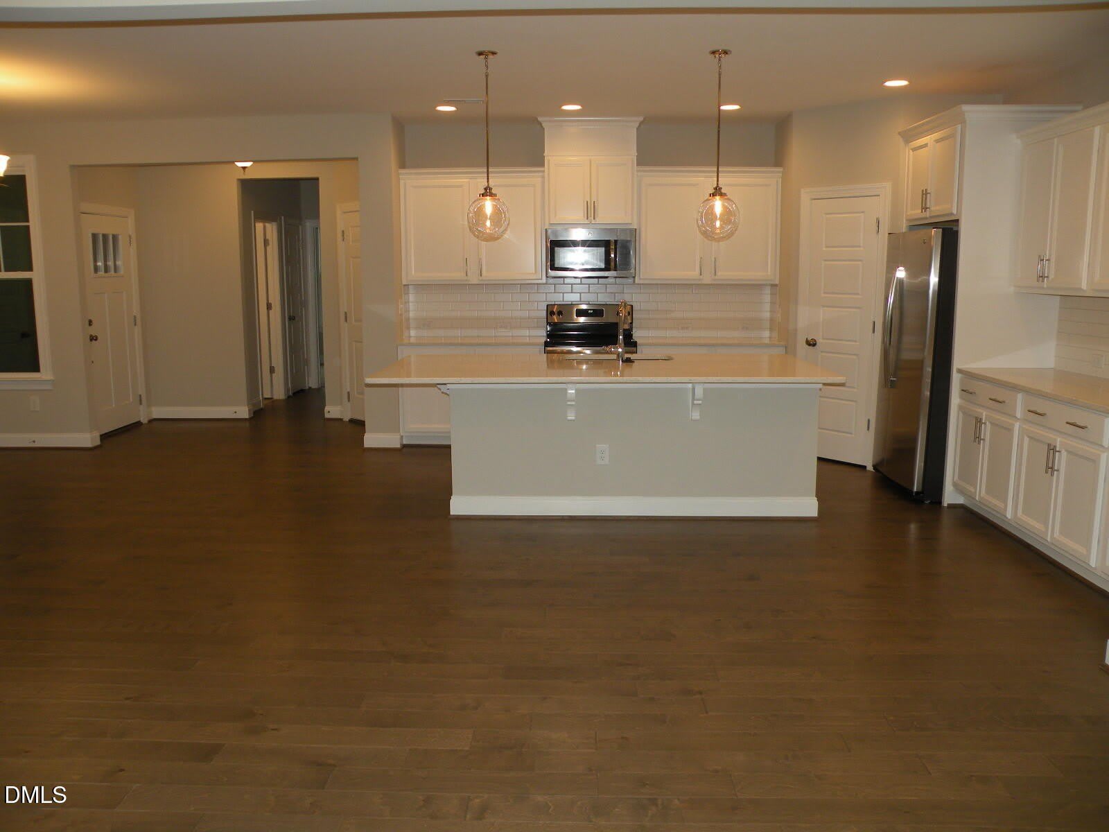 132 Tree Hill Lane – photo 3