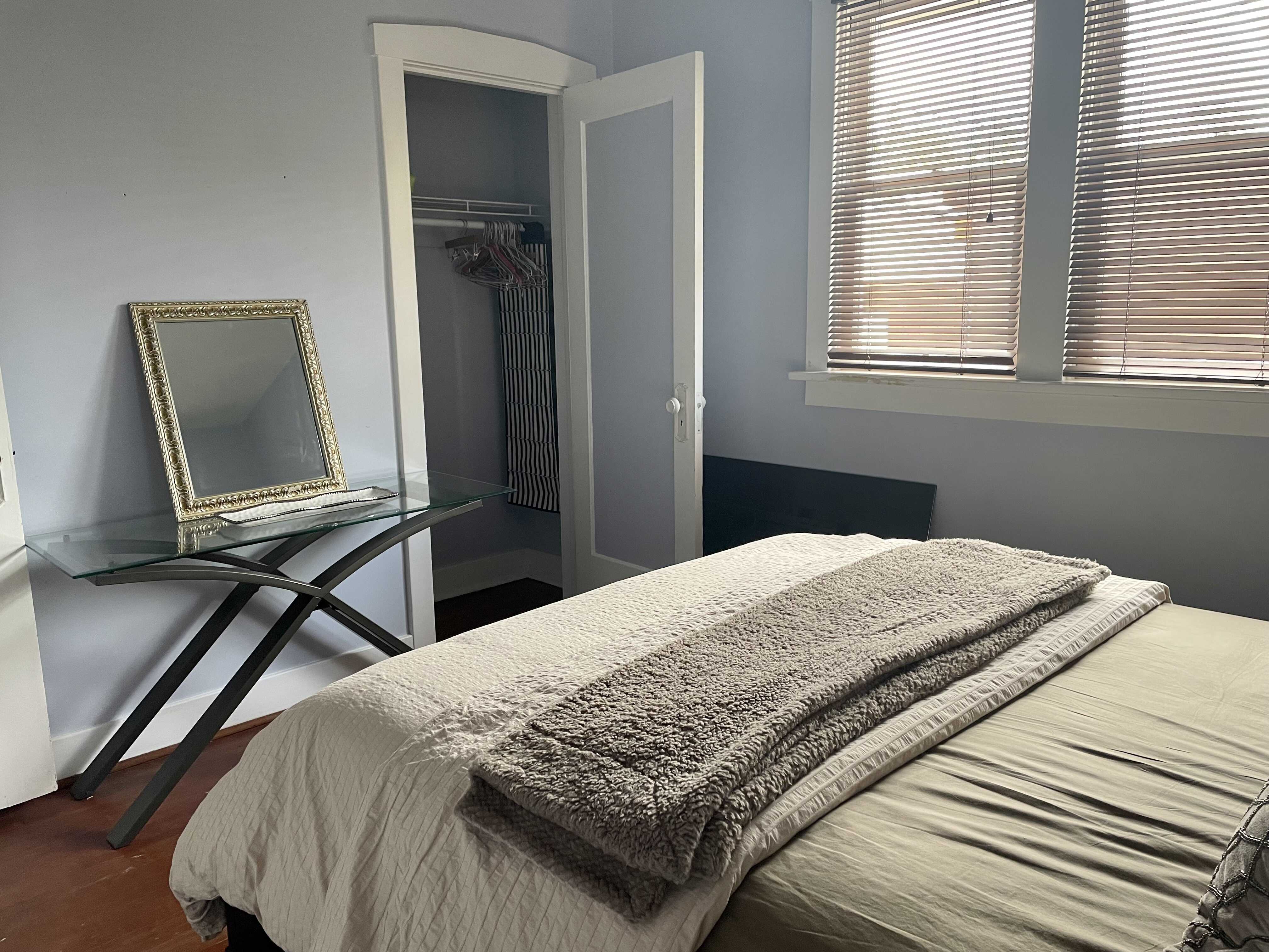 4882 South Center Street – photo 4