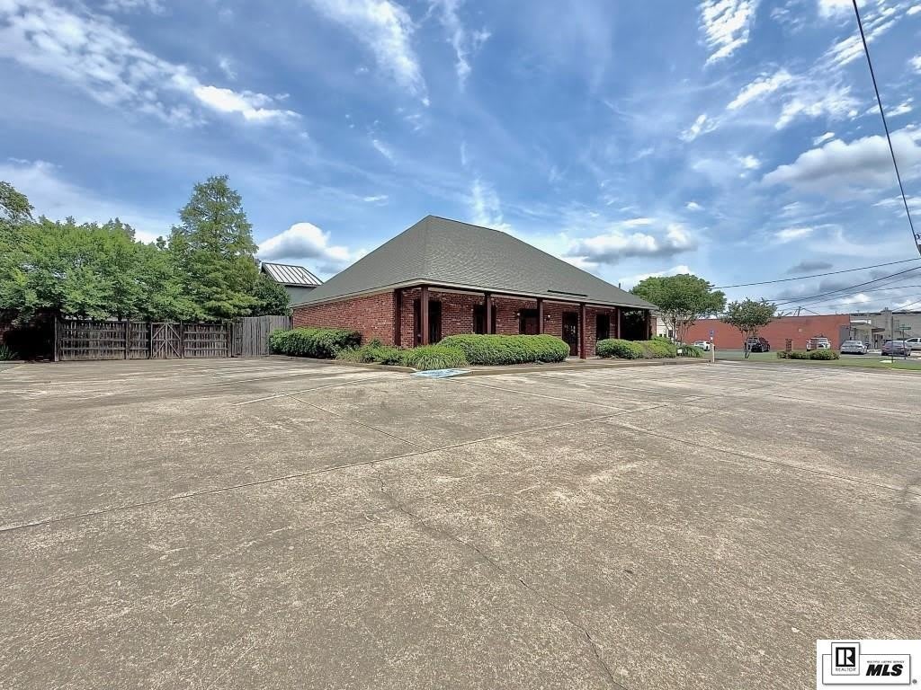 500 WOOD STREET – photo 3