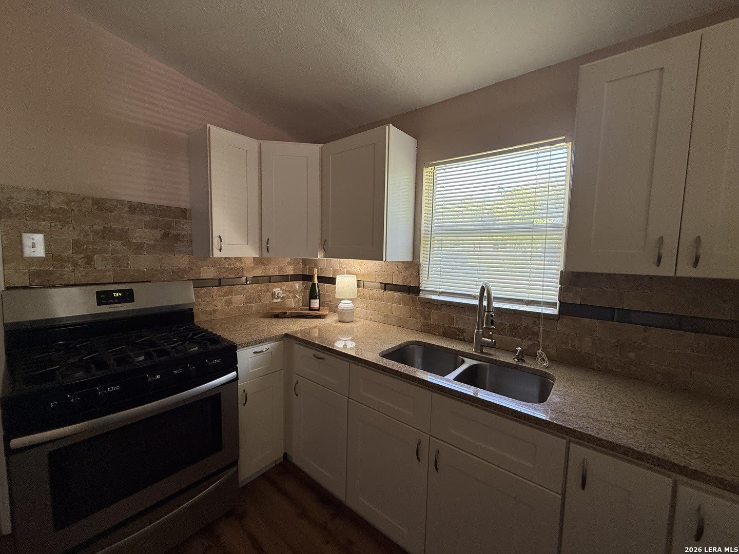 438 Sumner Dr. – photo 5