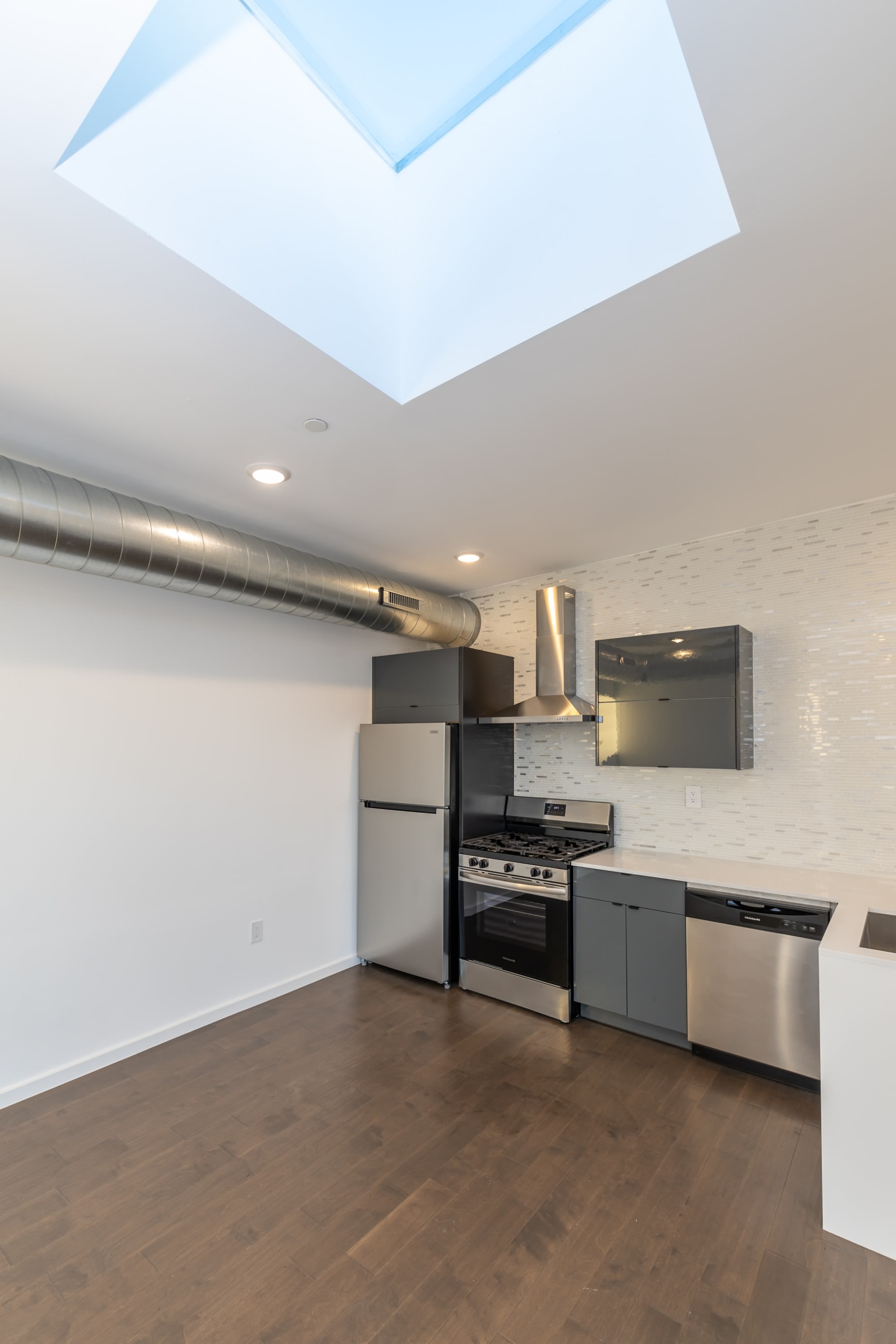 620 Diamond Street – photo 2