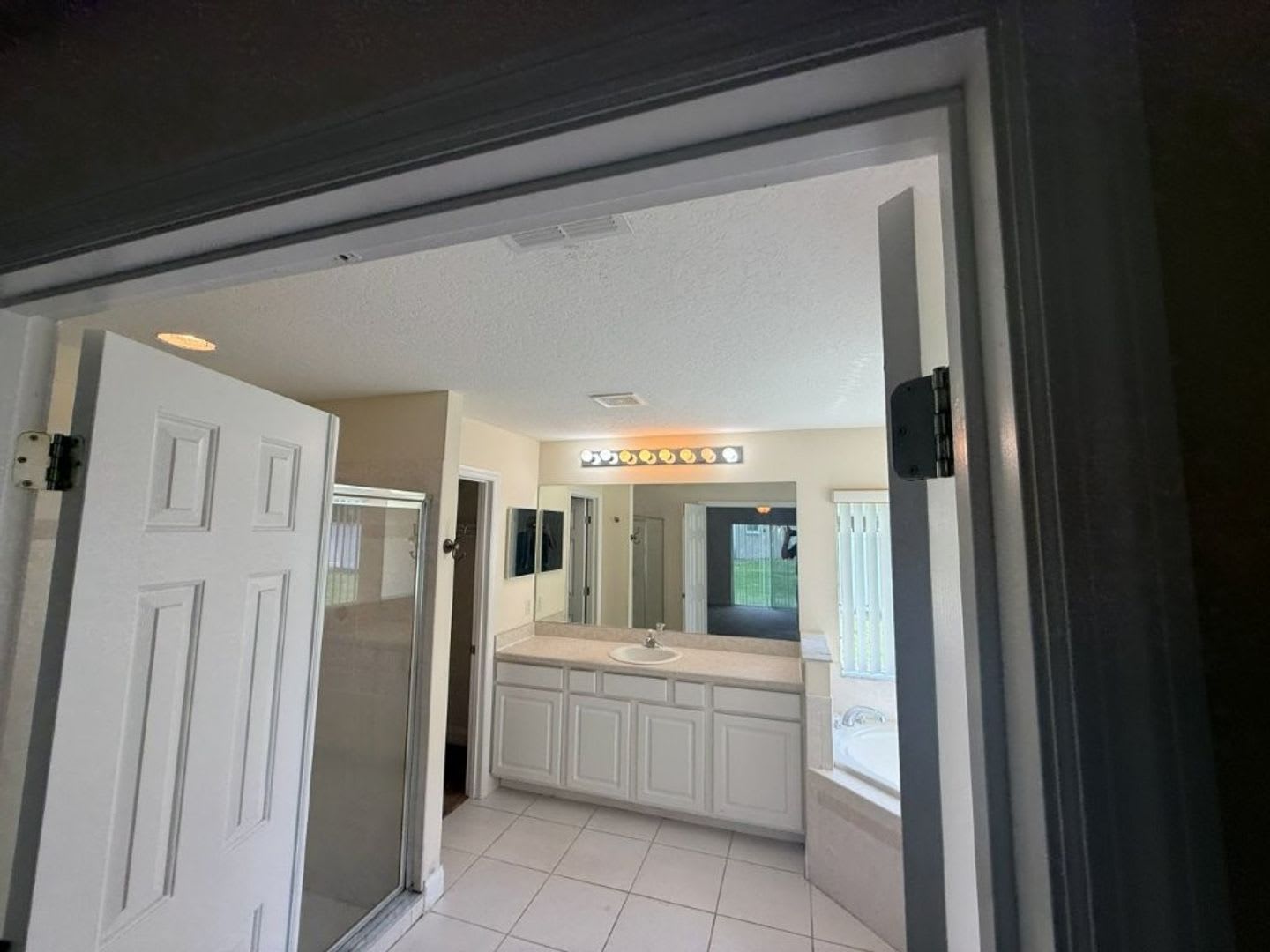 960 Chase 5 Bd/2.5 Bath-Winter Garden – photo 5