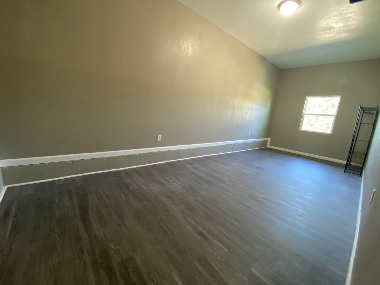 Charming 5 Bedroom House – photo 2