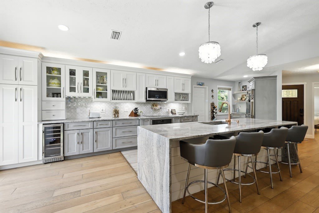 725 Acacia Road – photo 5