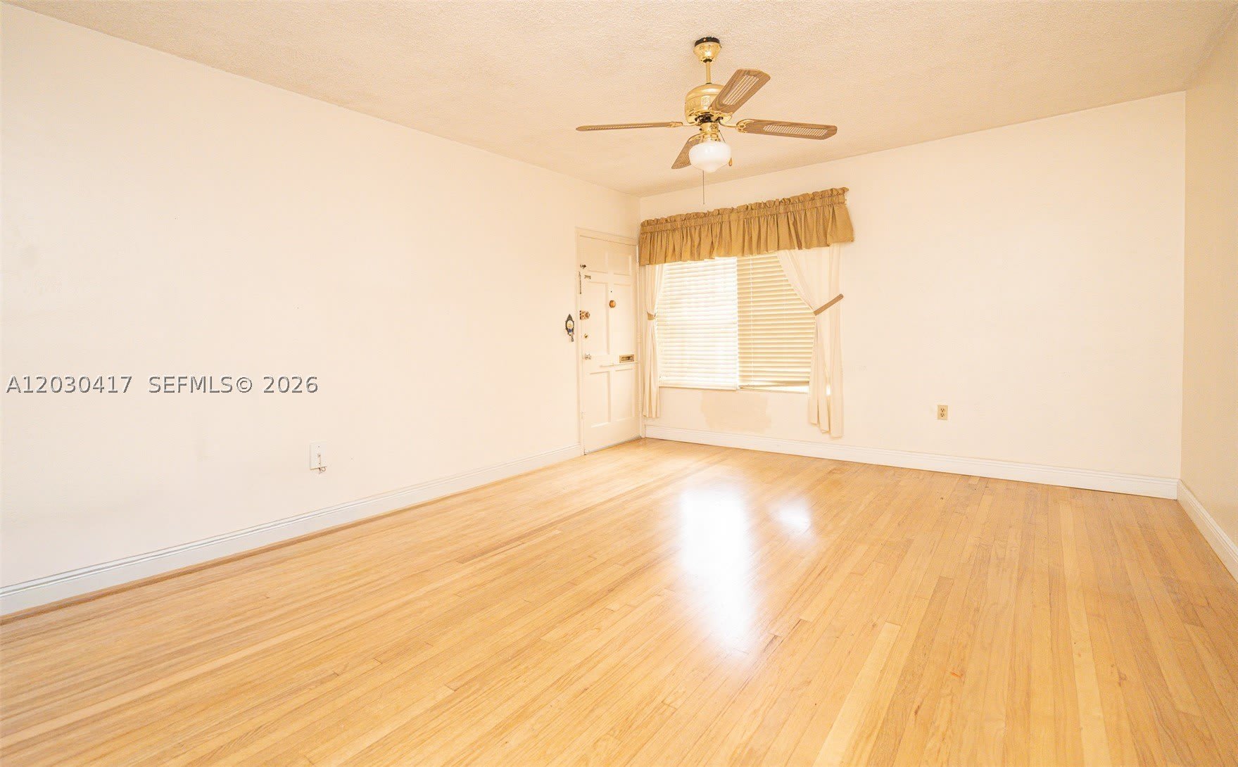637 SW 11th St – photo 5