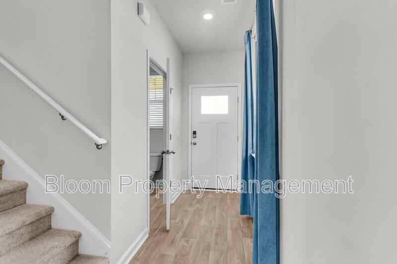828 Lilyford Ln – photo 5