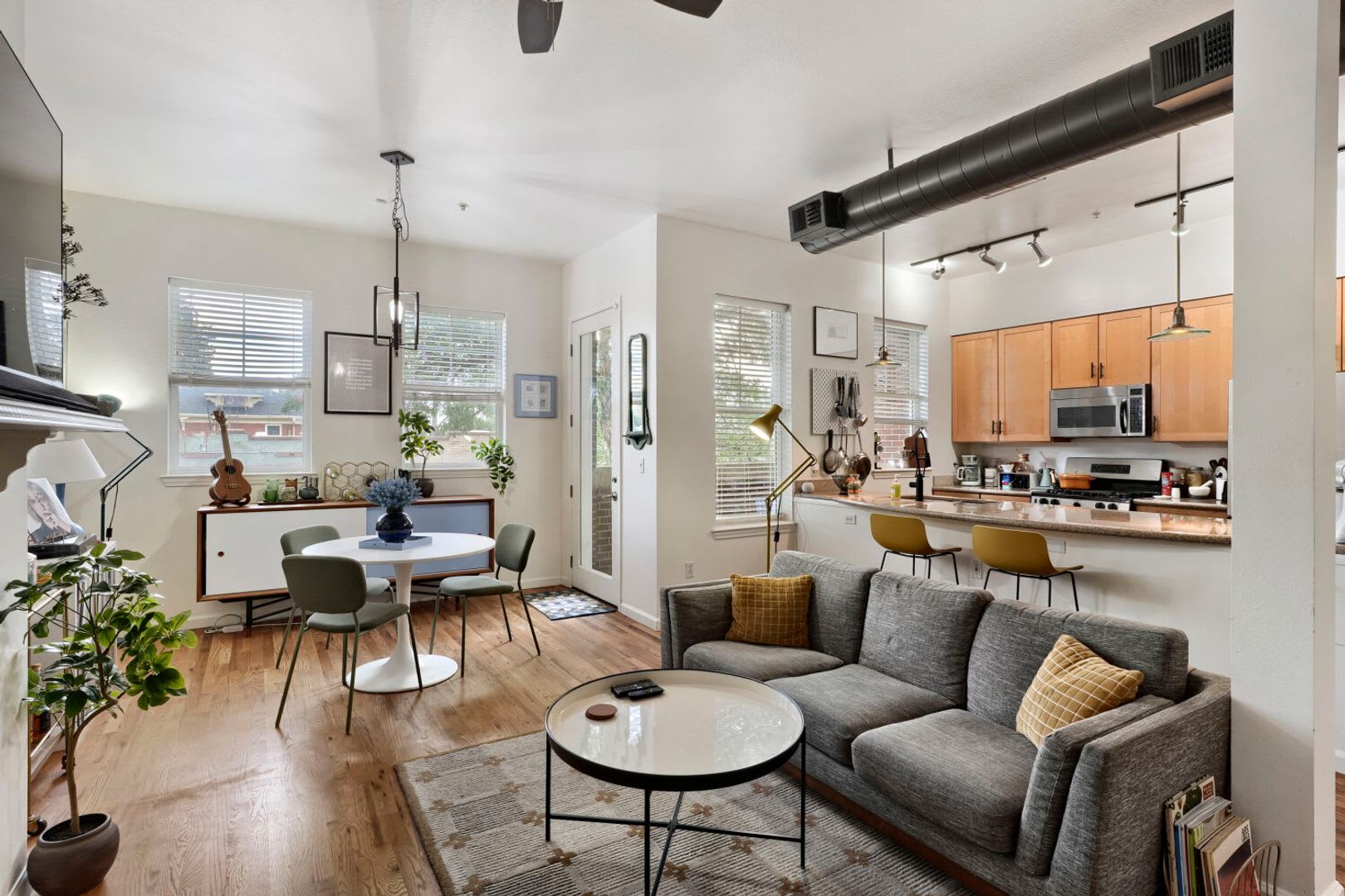 Stylish Denver Home – photo 1
