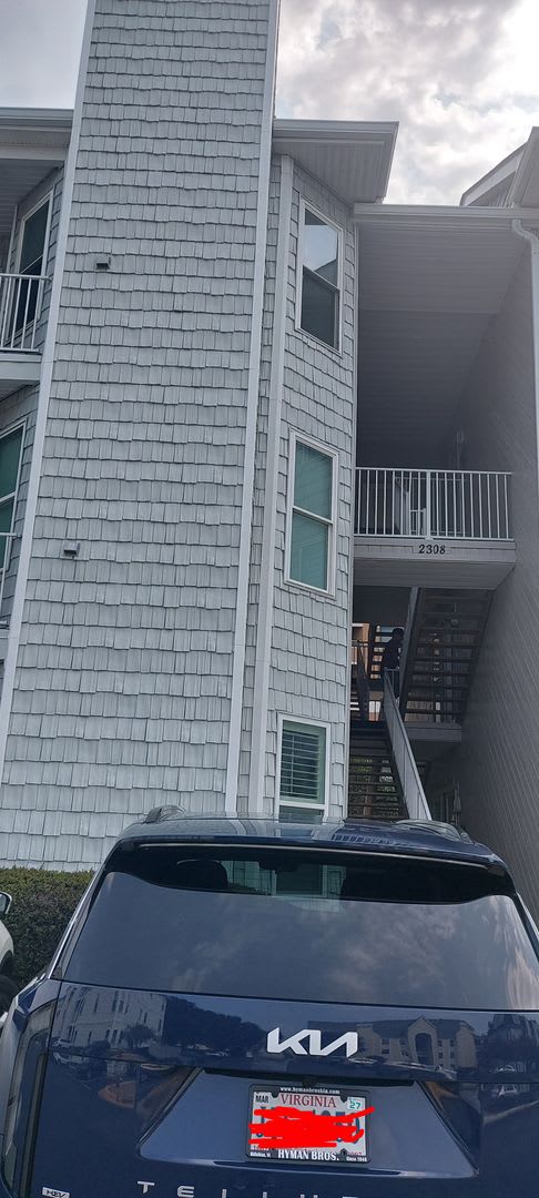 Great condo in great location – photo 1