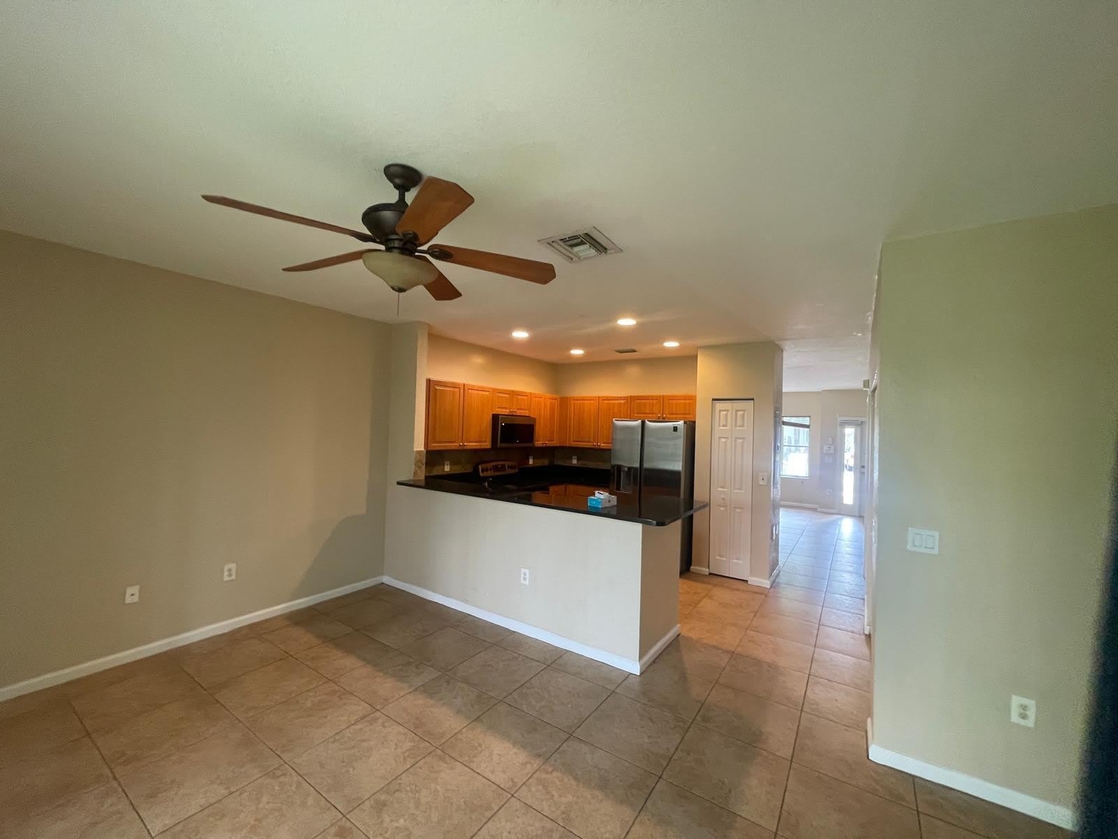 2796 SW 83rd Avenue – photo 2