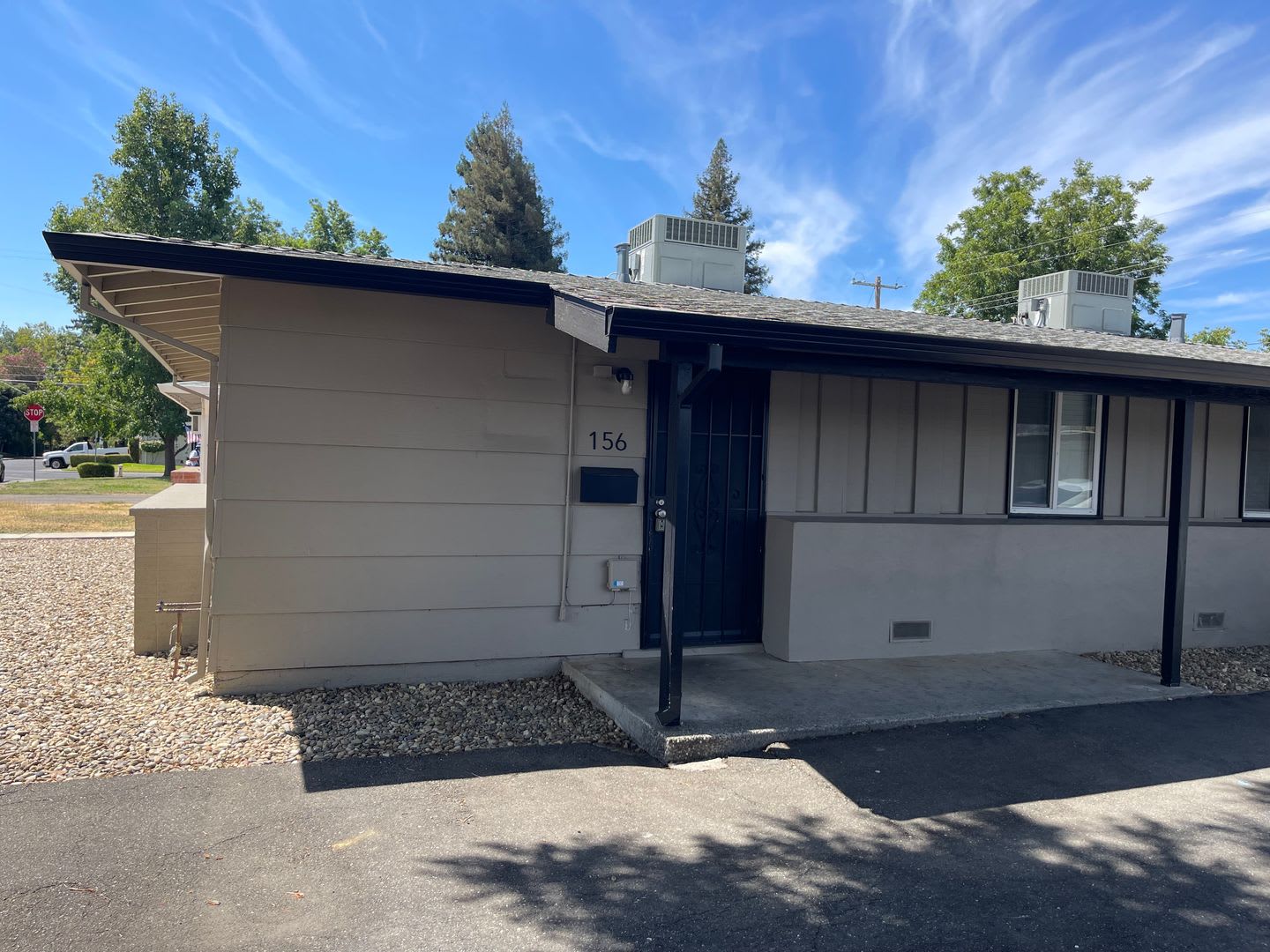 2Bed 1Bath Duplex 1 Block From Vaca High School Remodeled Interior Dual Pane Windows With Detached Single Car Garage – photo 3