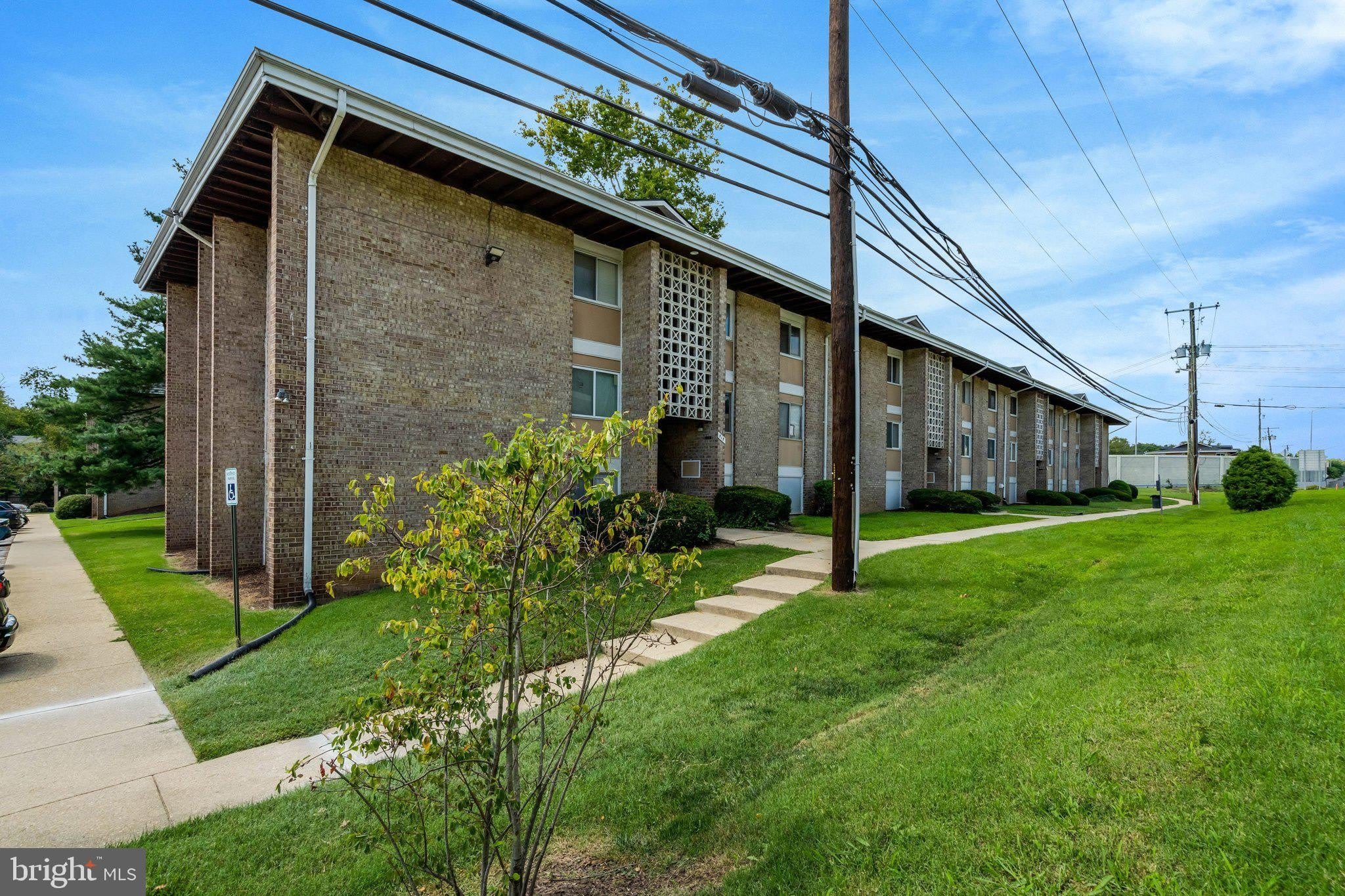 515 Wilson Bridge Drive – photo 2