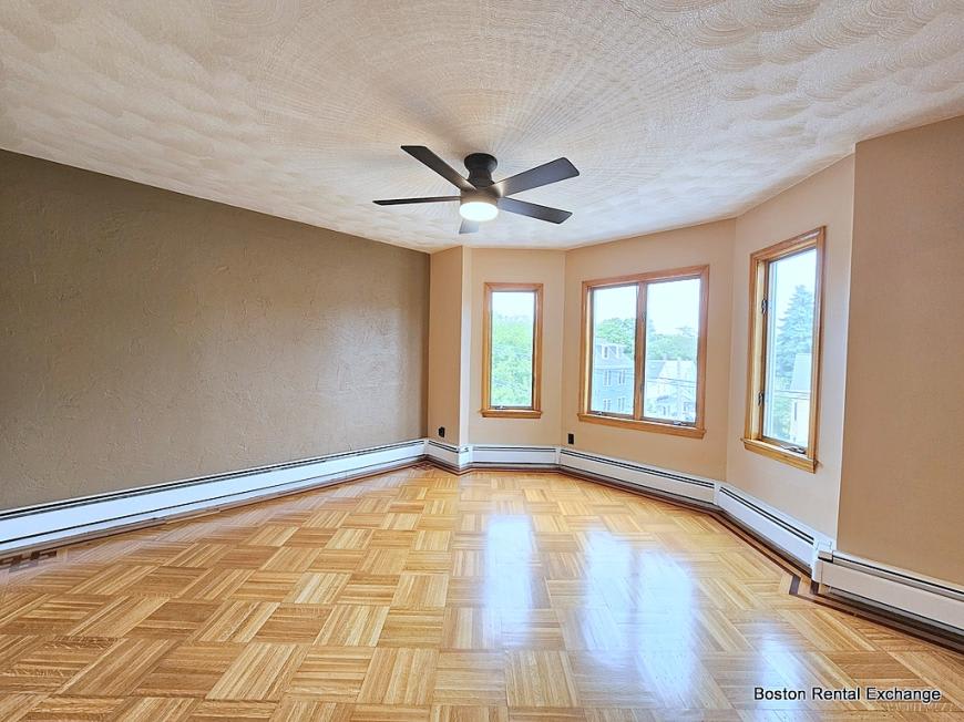 238 School St. – photo 2