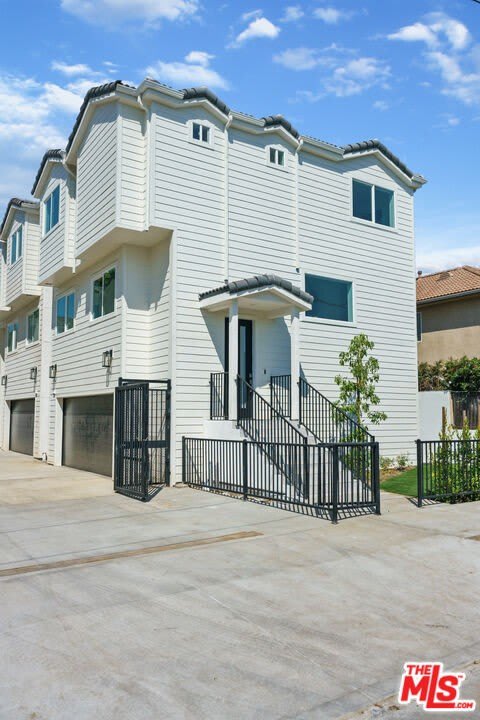 14651 W Sara Ln – photo 3