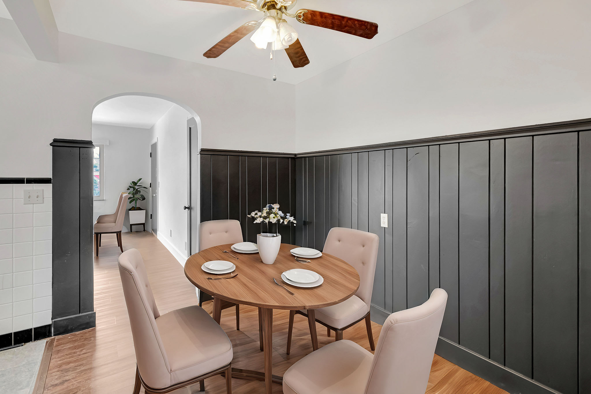 239 Parkway Ave – photo 3