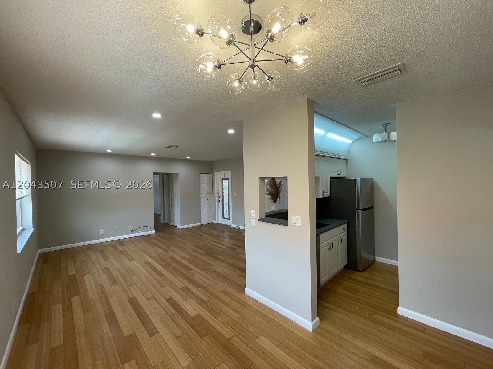 1300 N 17Th Ave – photo 1