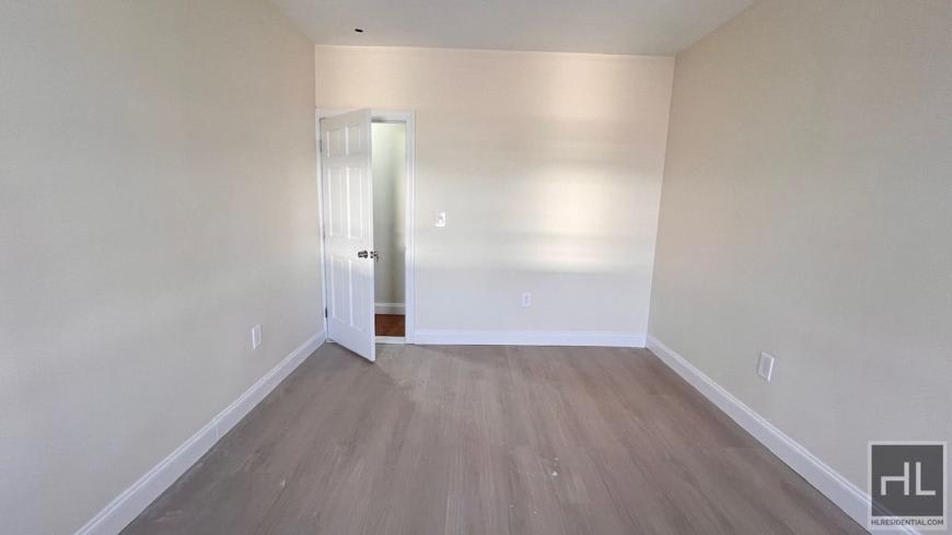 317 EAST 49 STREET – photo 5
