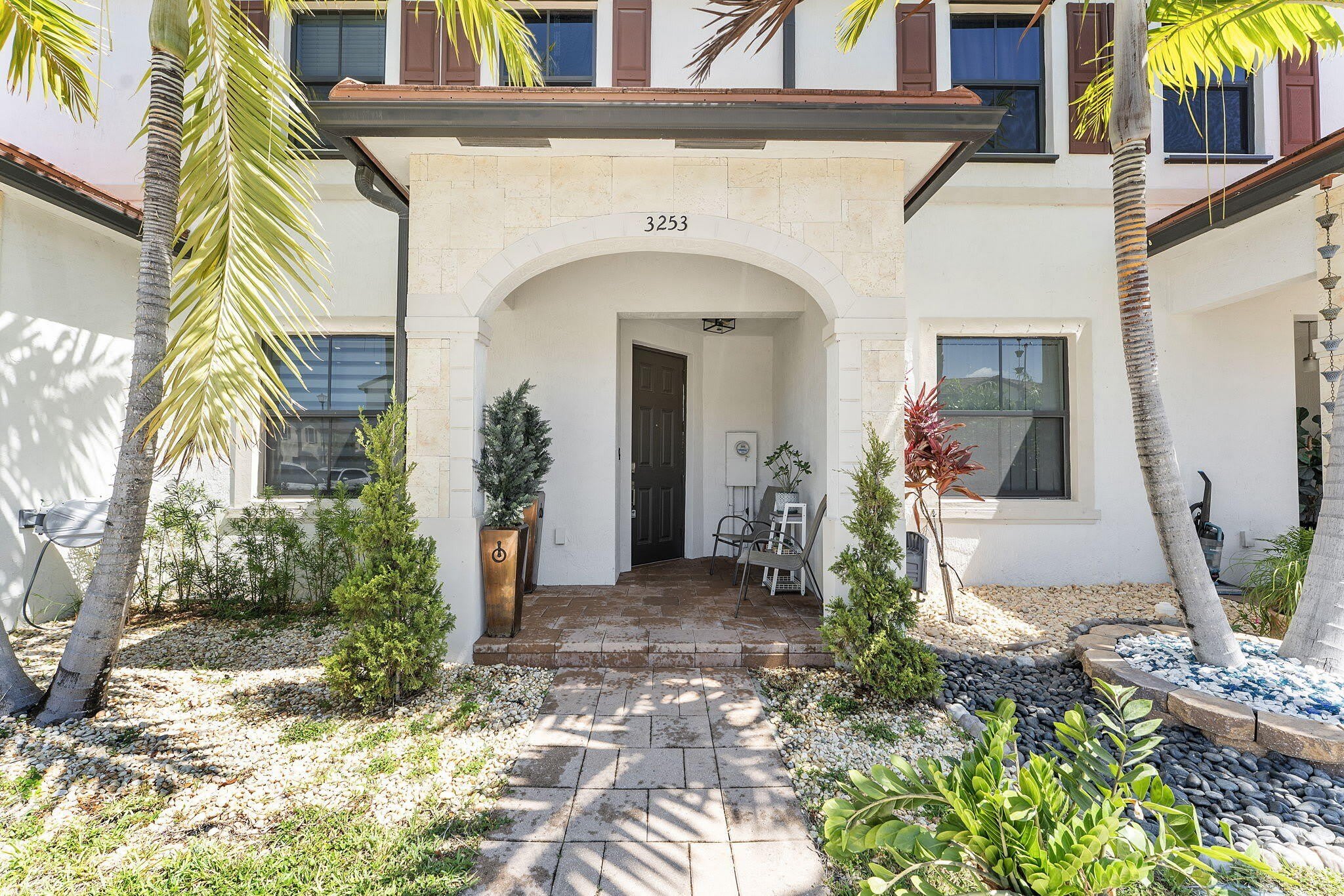 3253 W 106Th Terrace – photo 2