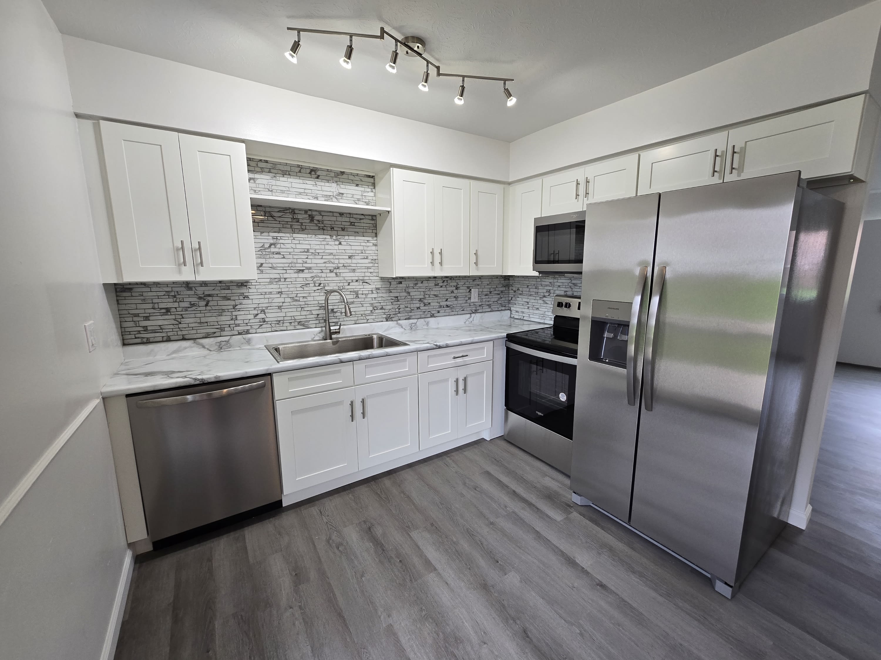 4709 Fishcreek Road – photo 3