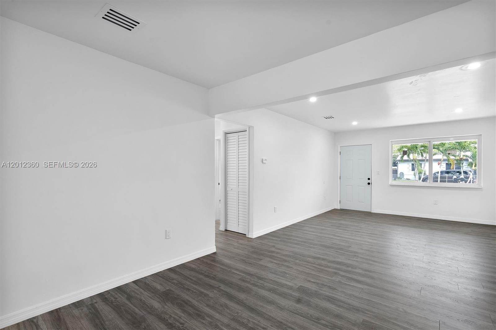 1061 Northwest 108Th Terrace – photo 5