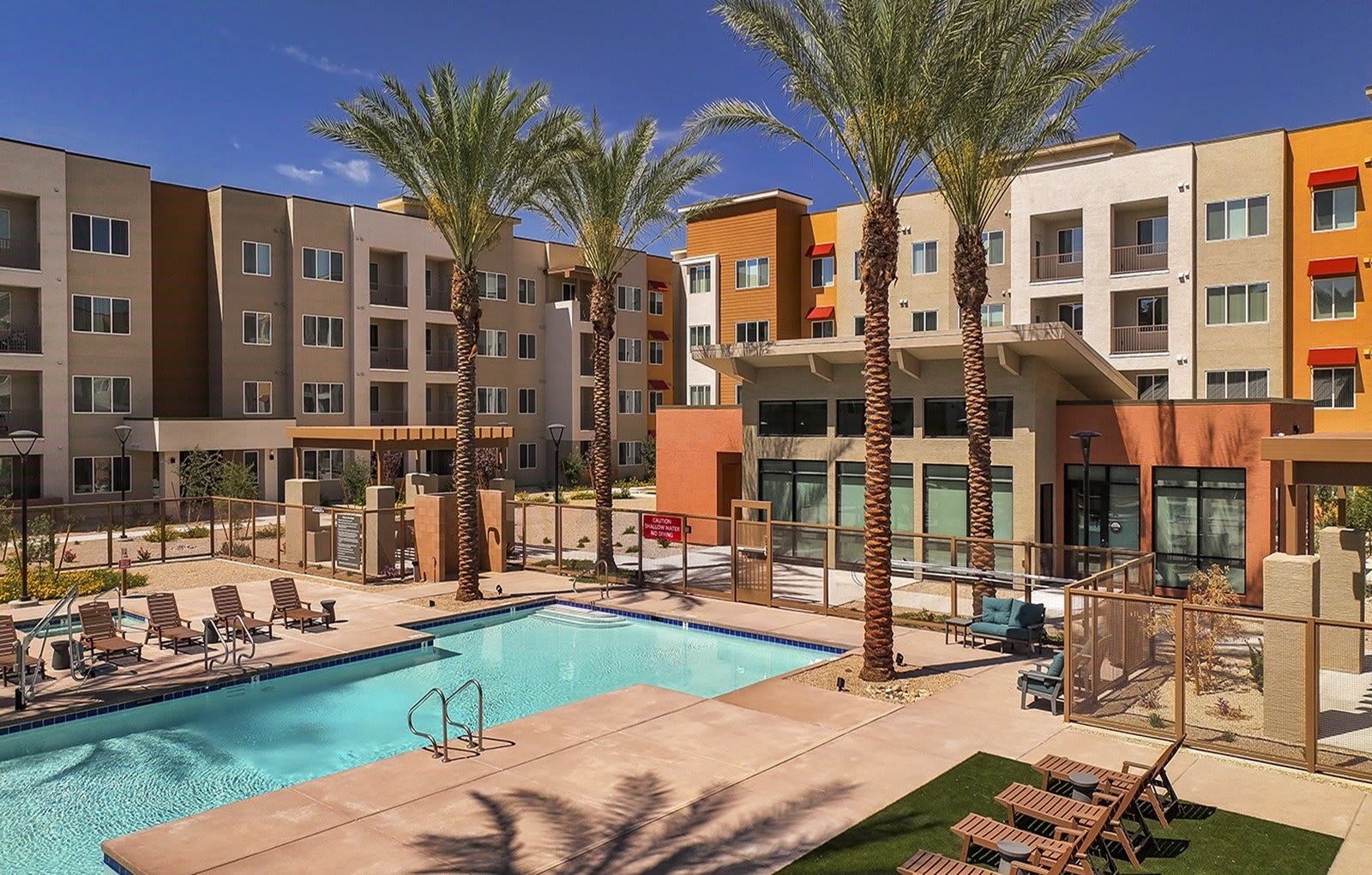 Suncrest Vista at Canyon Trails 55+ Apartments – photo 1
