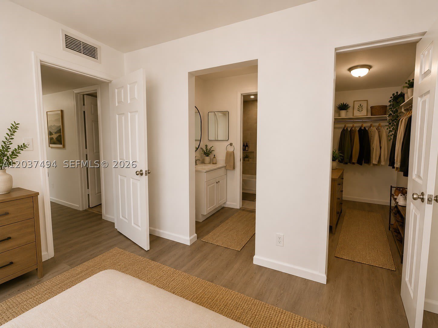 2812 NW 55th Ave – photo 3