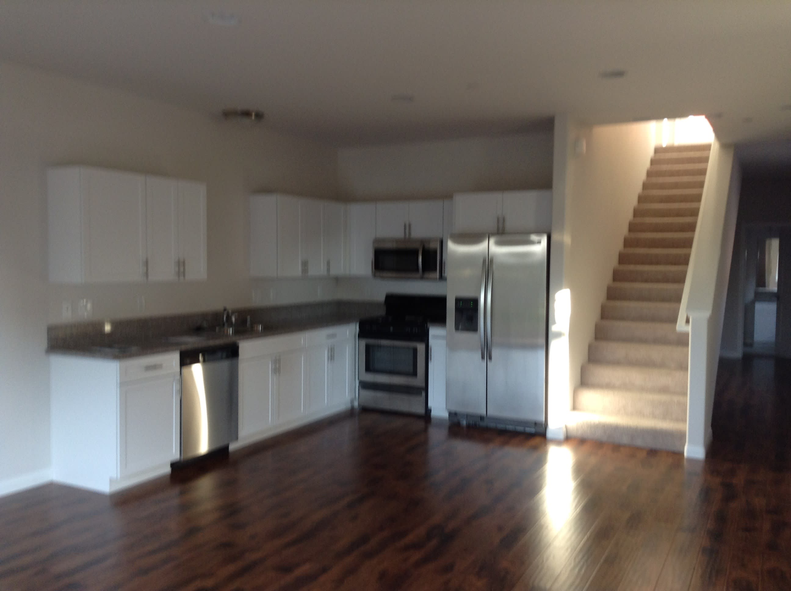 866 Lawrence Drive – photo 2