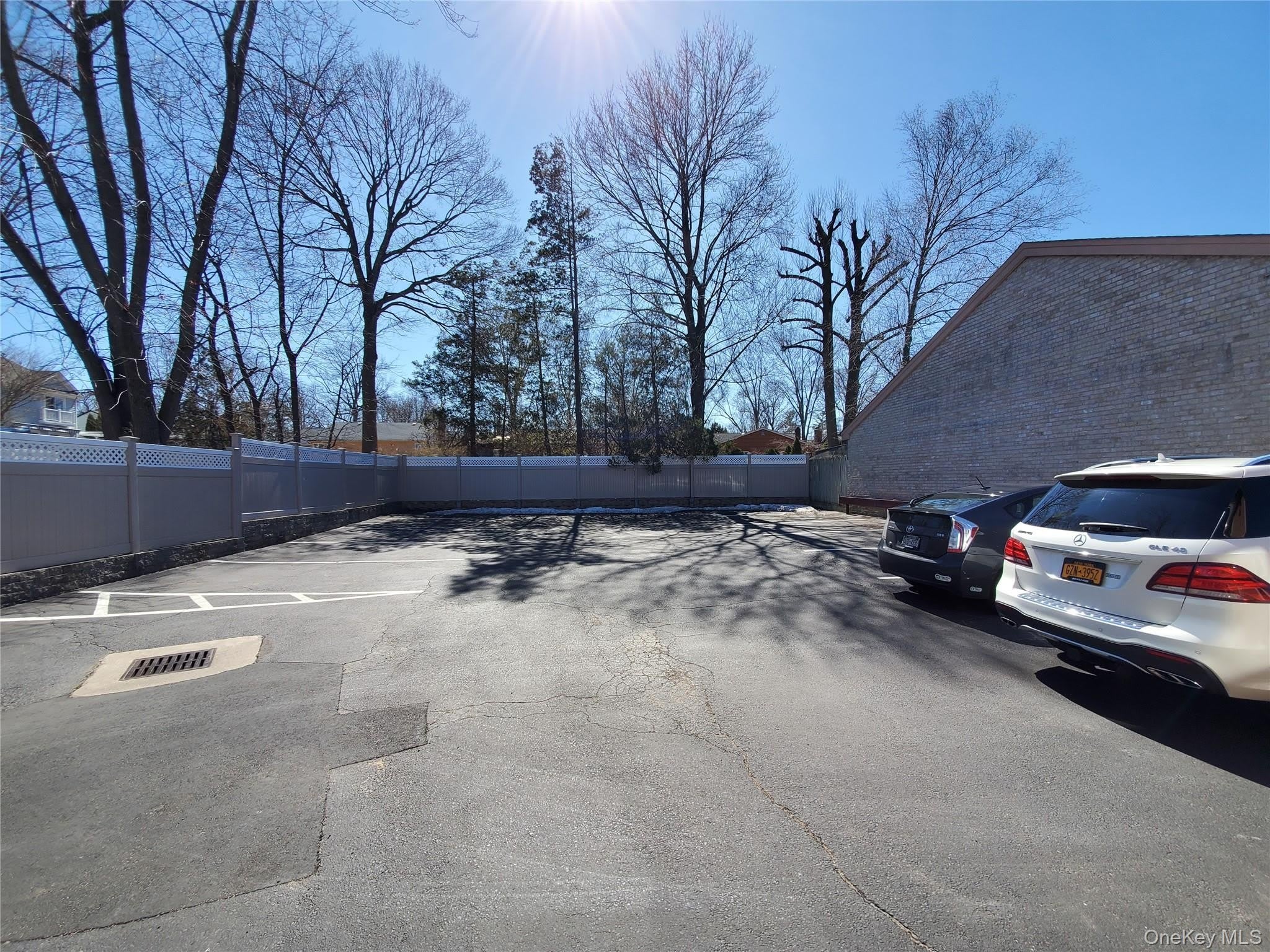 122 Forest Avenue – photo 3