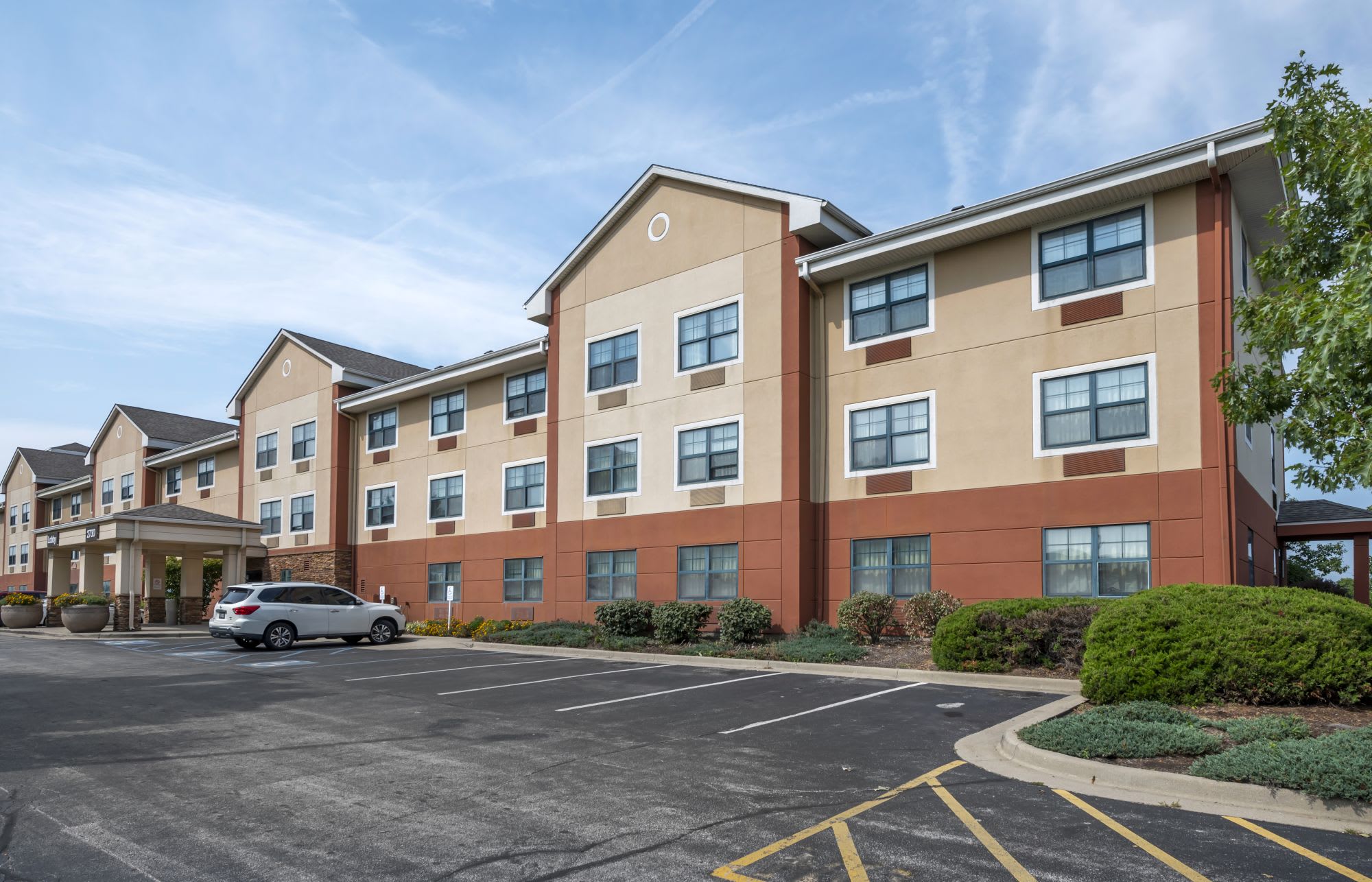 Suites Indianapolis – photo 4