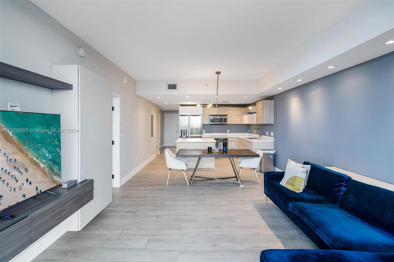 2056 Northeast 167th Street – photo 5