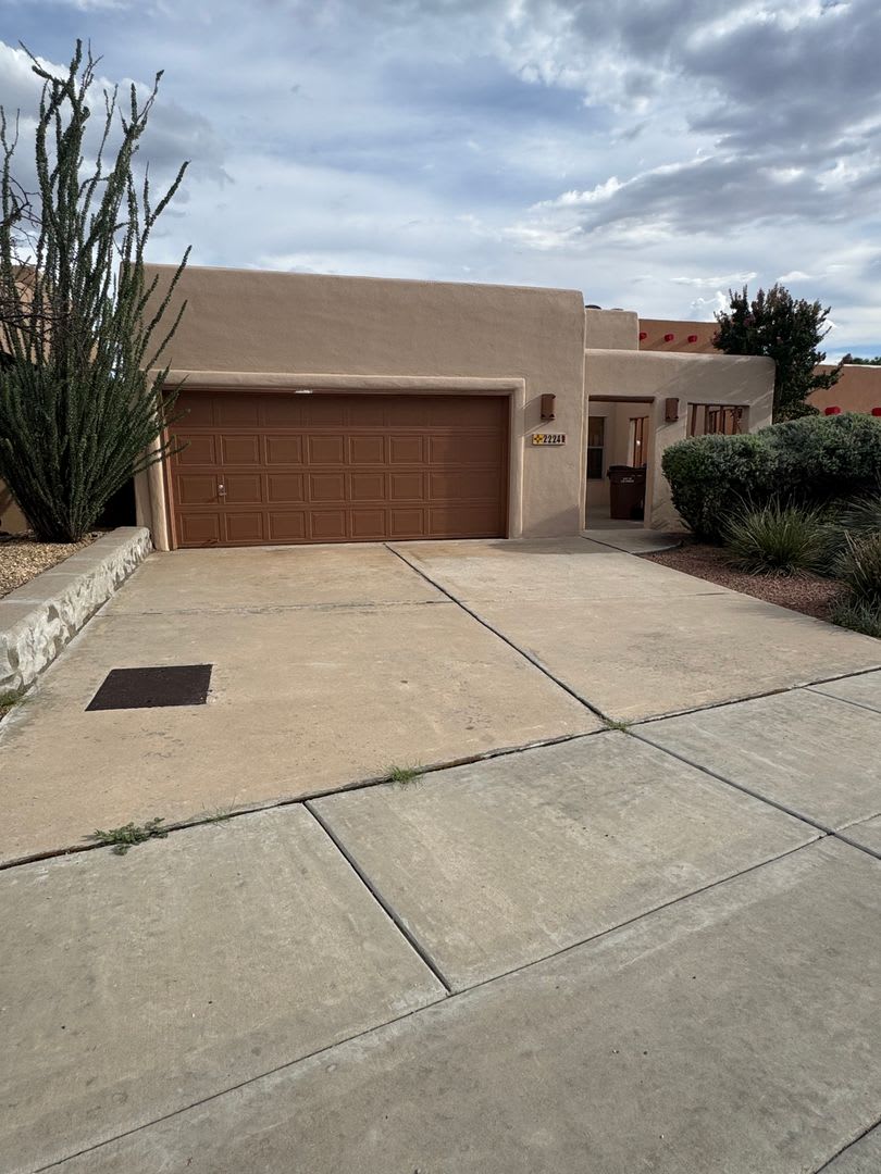 3 Bedroom, 3 Bath, 2 Car Garage Home – photo 2