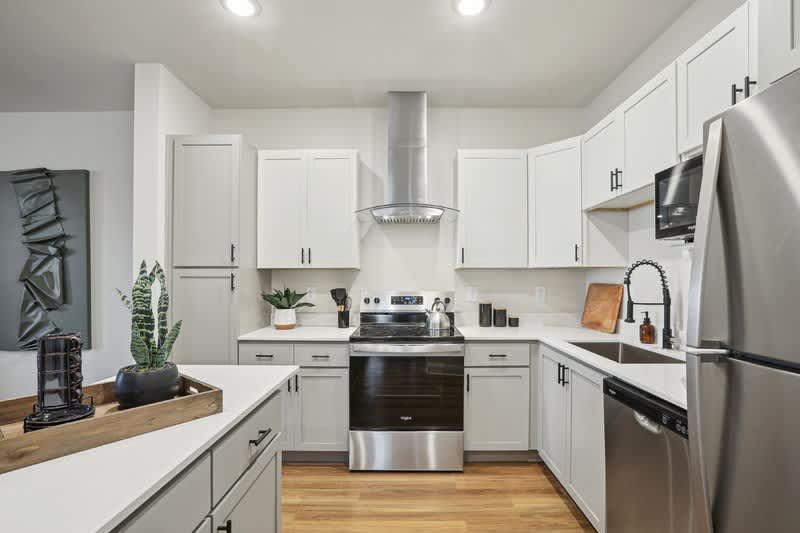 Elevate Rocky River – photo 2