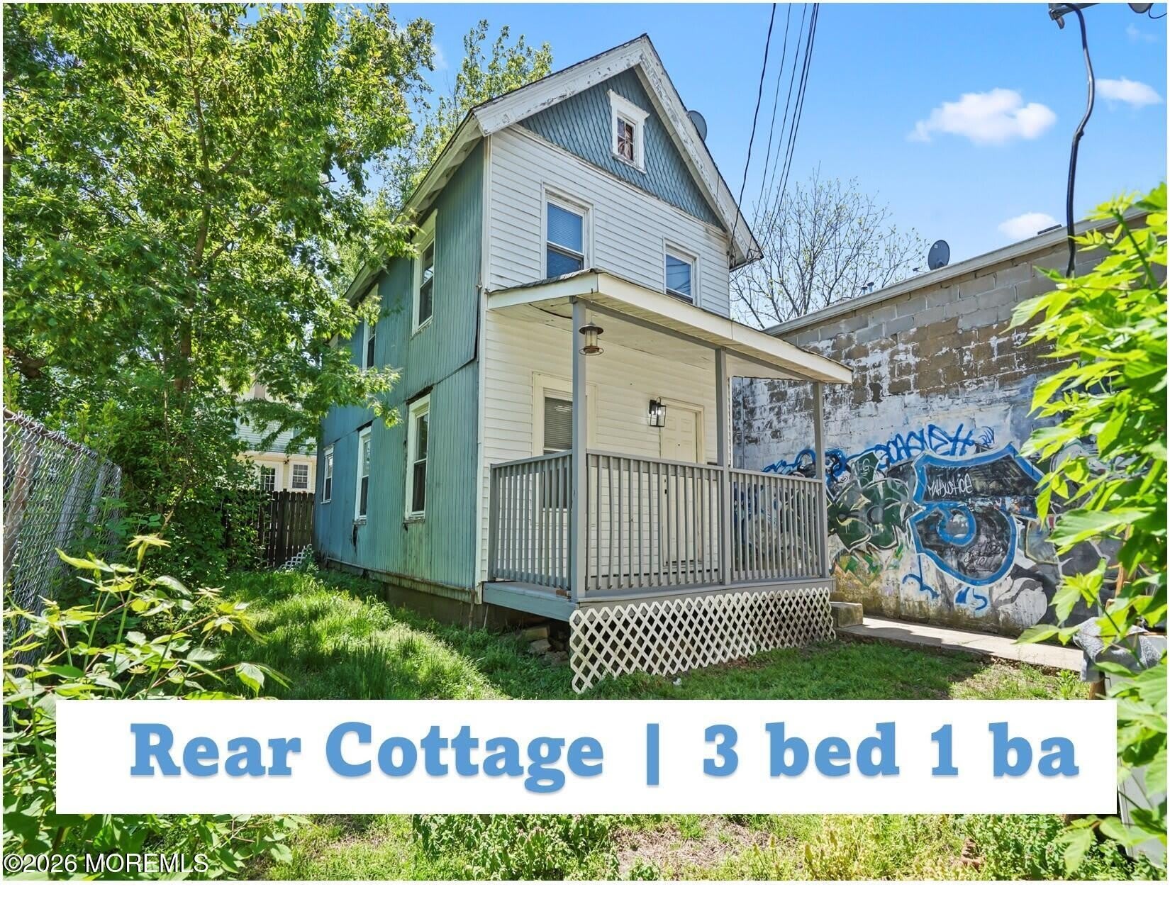 1006 Sewall Avenue – photo 1