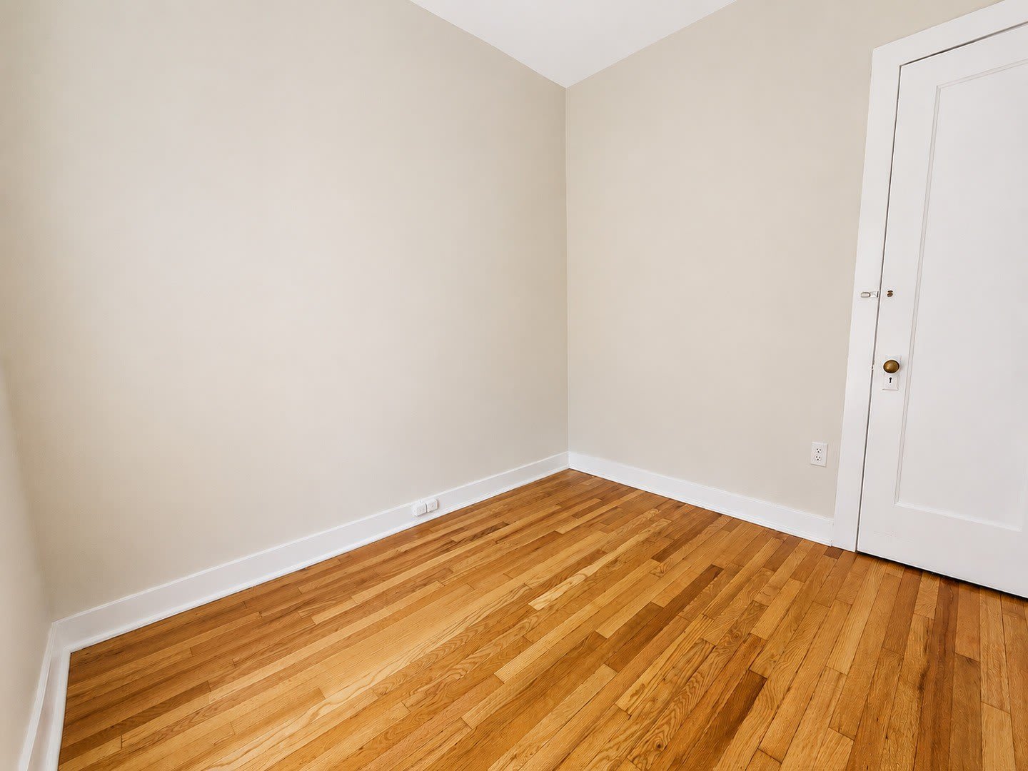 3709 N BOSWORTH Avenue – photo 5