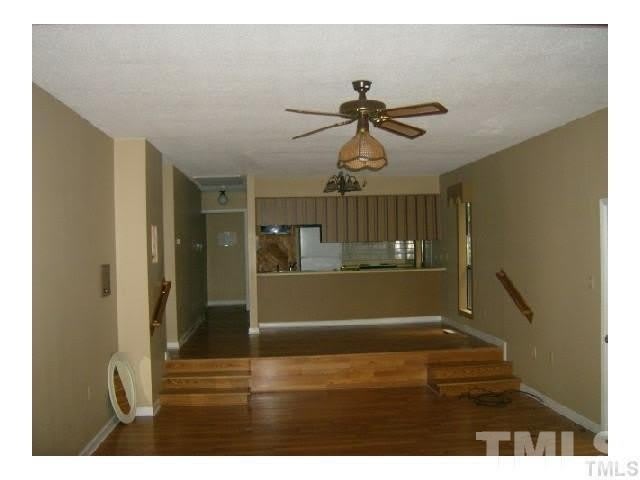 4623 Renfrew Drive – photo 4