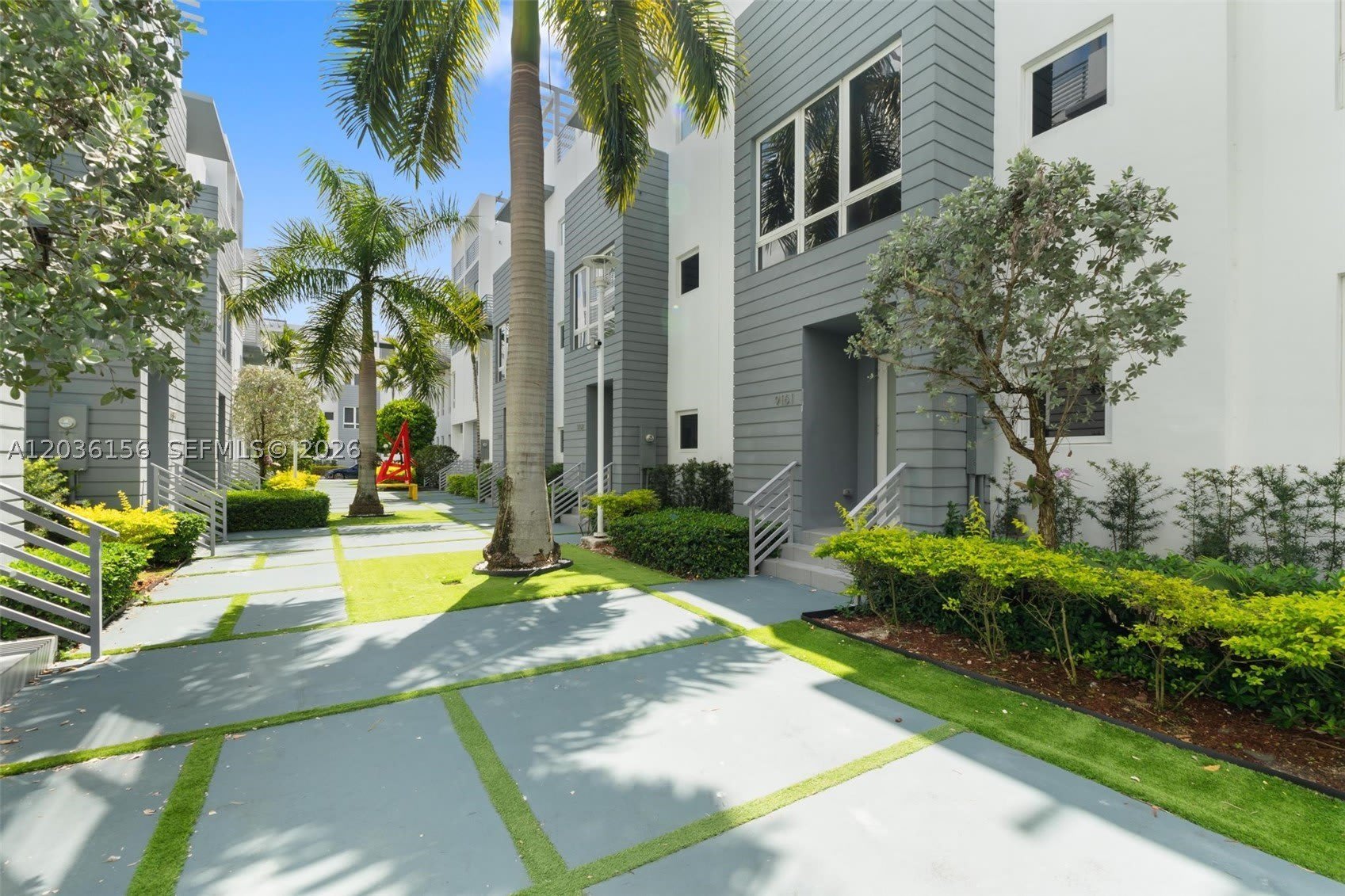 9161 Nw 33Rd St – photo 3