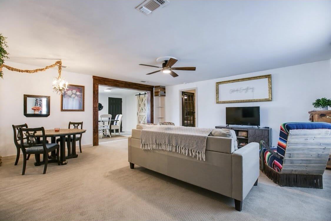 2095 End Street – photo 3