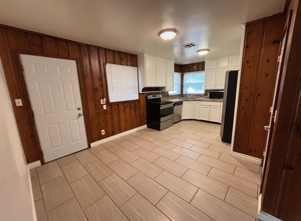 1230 Caddell Lane – photo 5