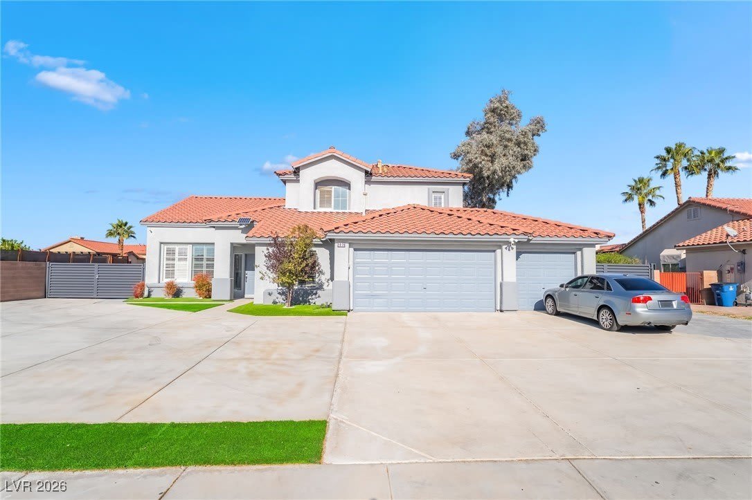 2076 E Wigwam Avenue – photo 3