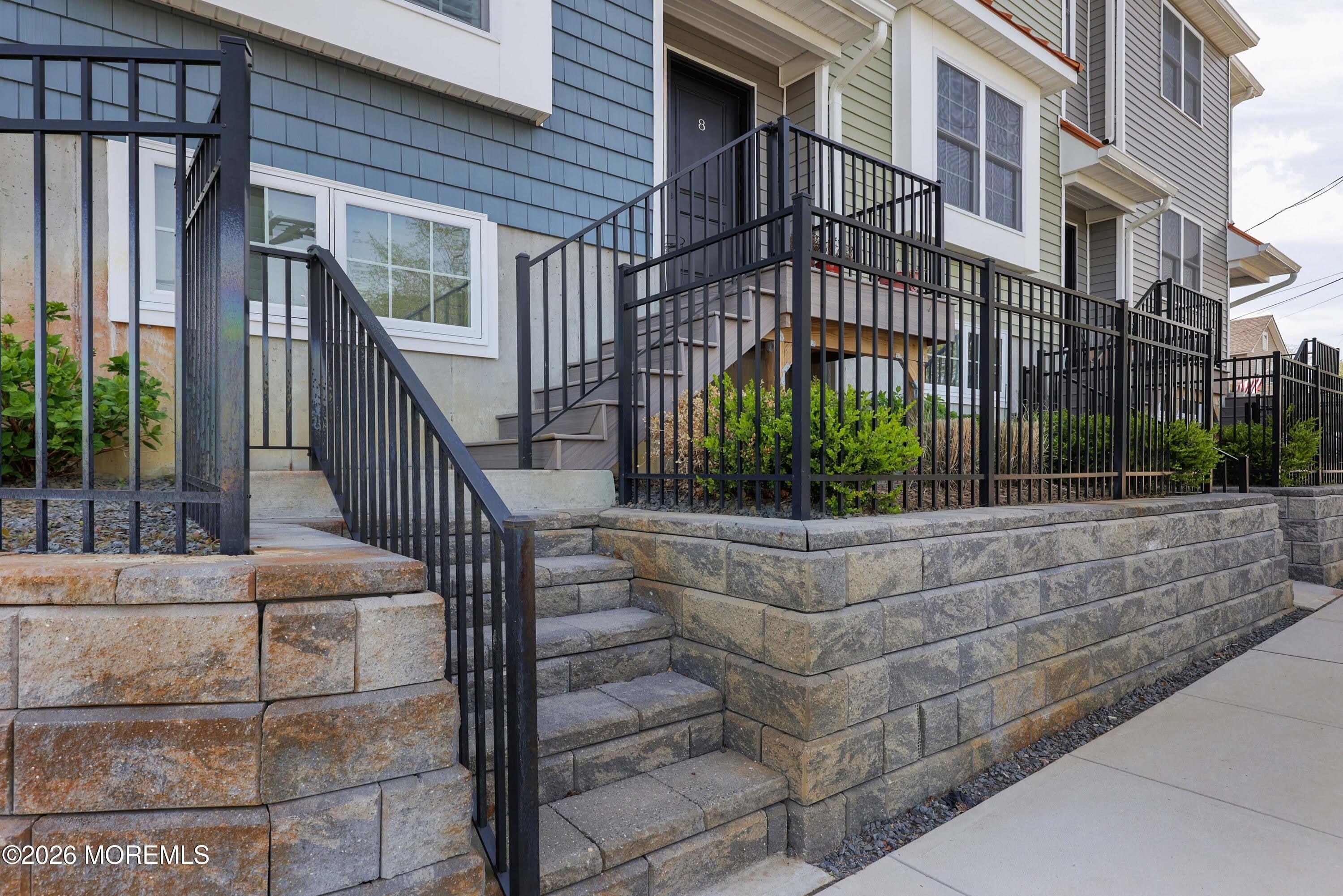 333 First Street – photo 4
