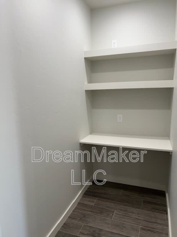 1008 Varenna Lane – photo 5