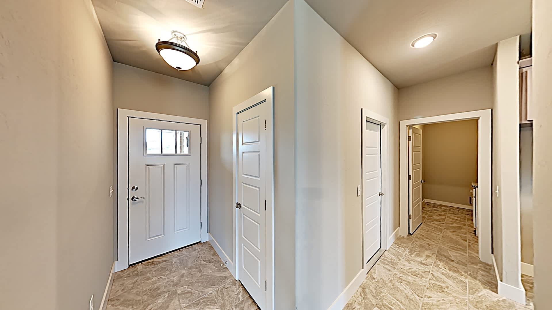 Beautiful 3 Bedroom, 2 Bath Home with Study and Storm Shelter – photo 4