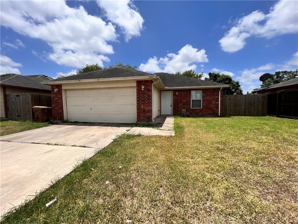 5801 Skylark Drive – photo 1