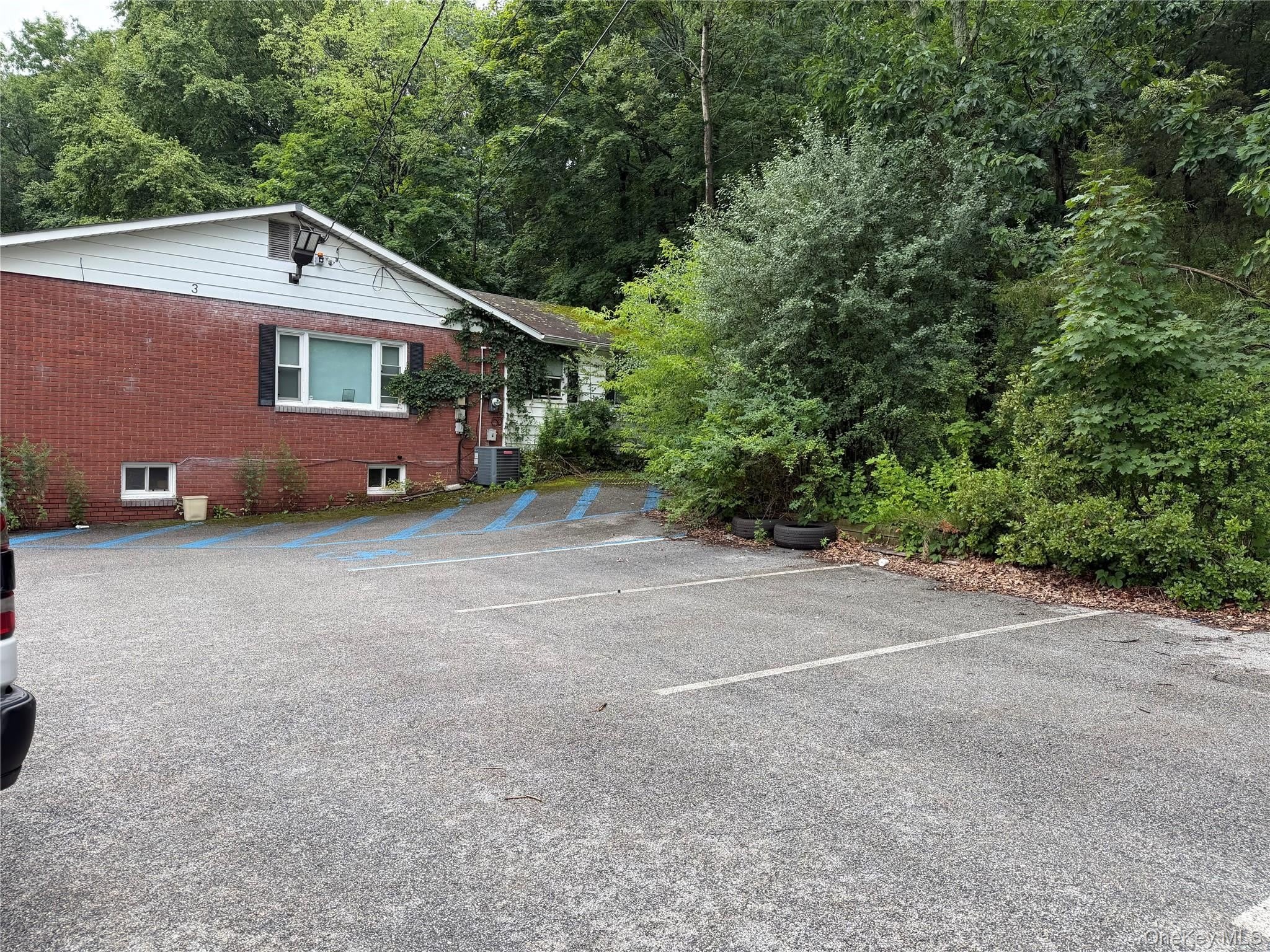 3 Brookside Avenue – photo 4