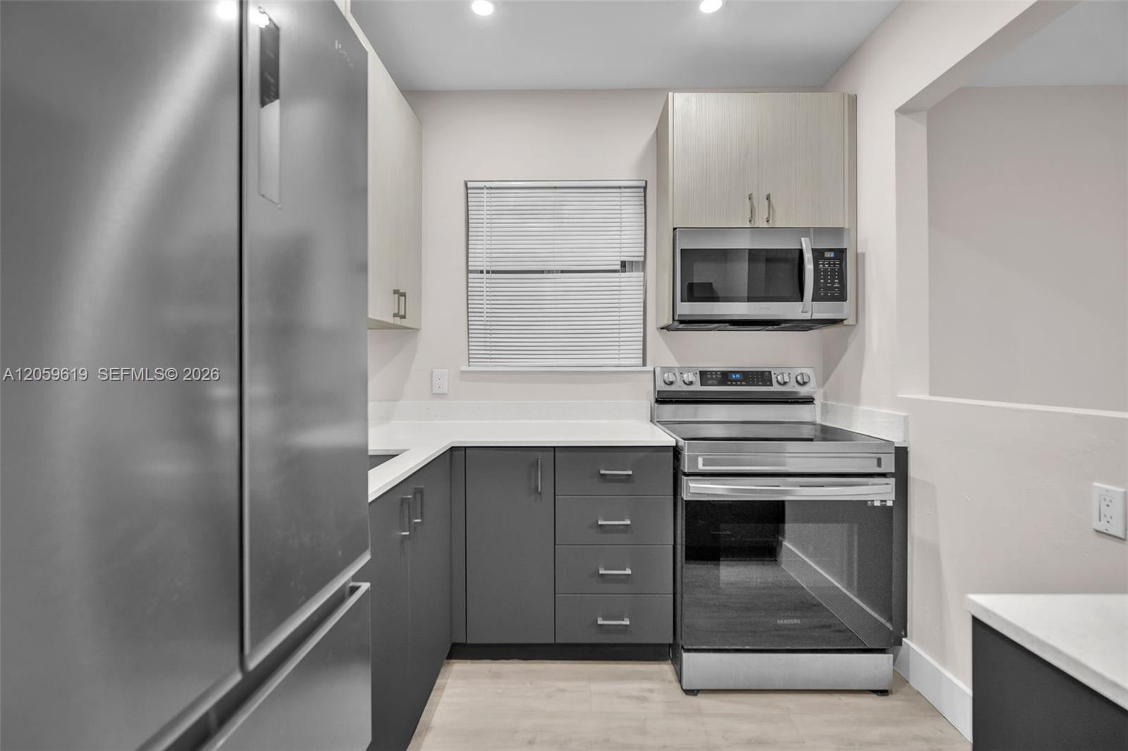 3030 Nw 16Th St – photo 2