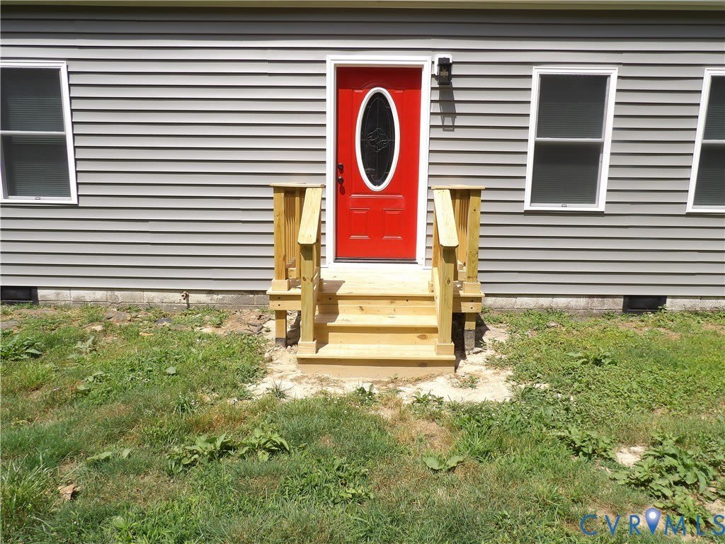 1000 E Washington Street – photo 3