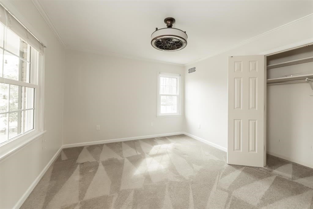8441 DOGWOOD Rd – photo 2