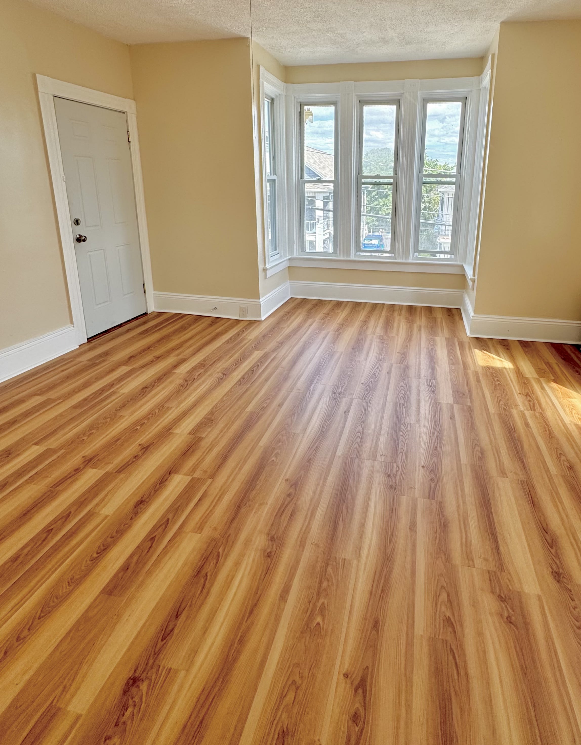 104 Home Avenue – photo 1