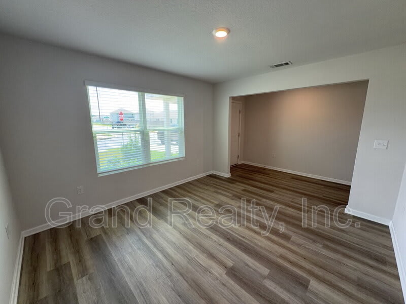 5431 Peach Dr – photo 5