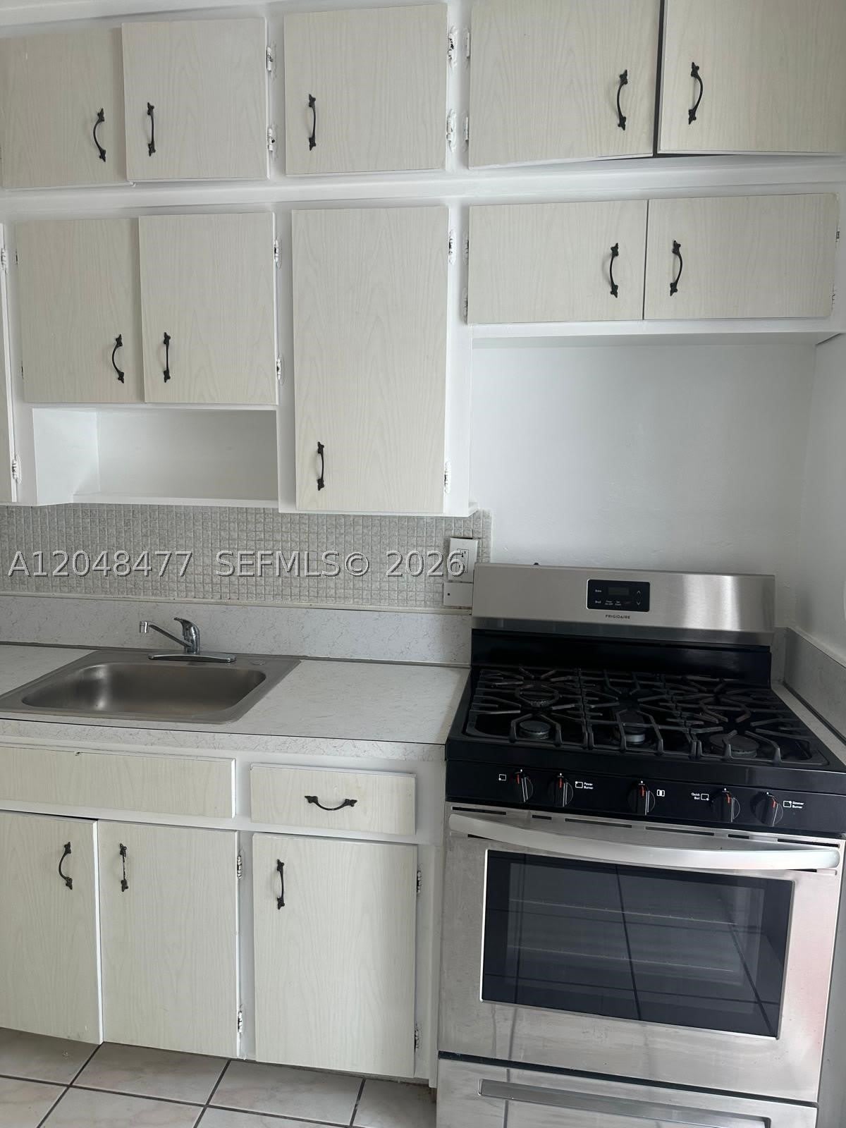 7860 Harding Ave – photo 5
