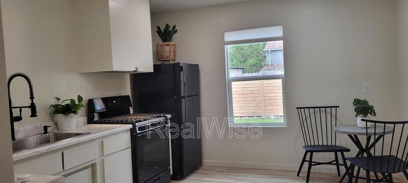 509 Nw C St – photo 5